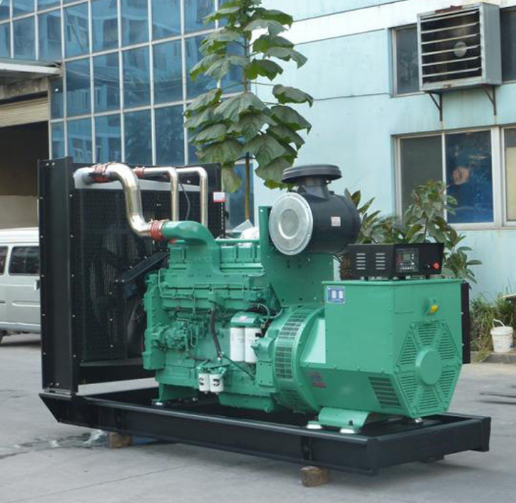 恭喜！湖南金鉆置業(yè)在明邦訂購800kw康明斯發(fā)電機(jī)一臺