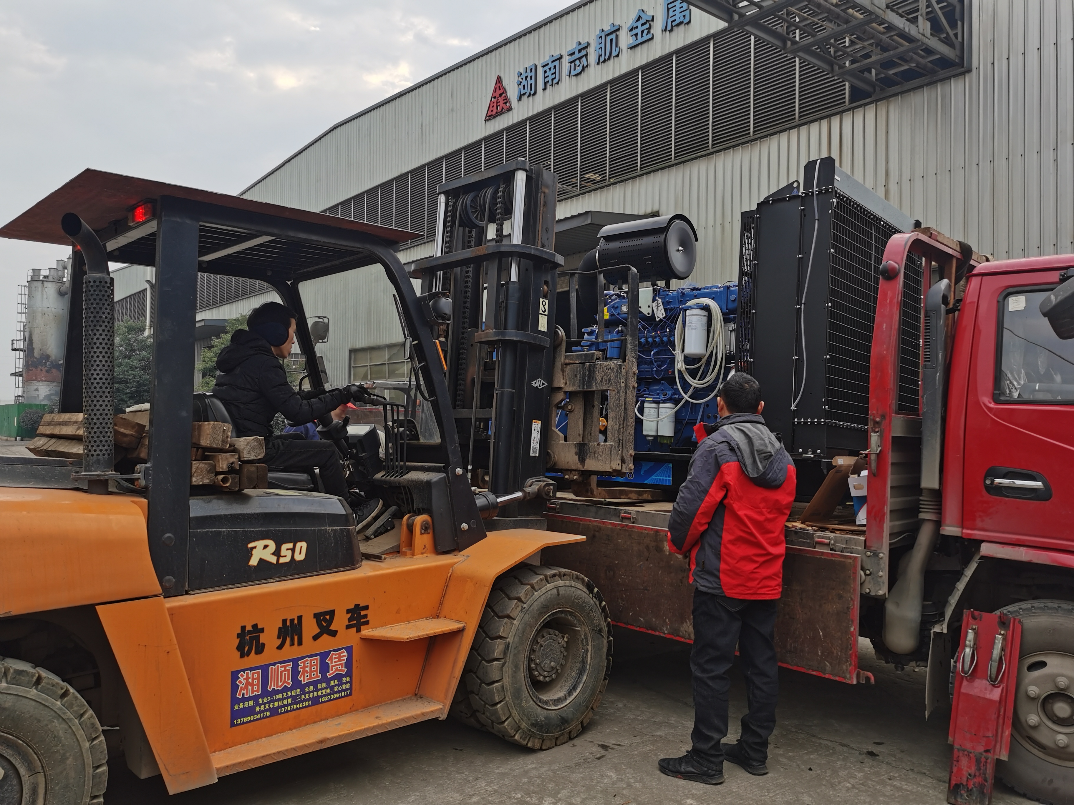 明邦500kw玉柴發(fā)電機在岳陽順利安裝完成